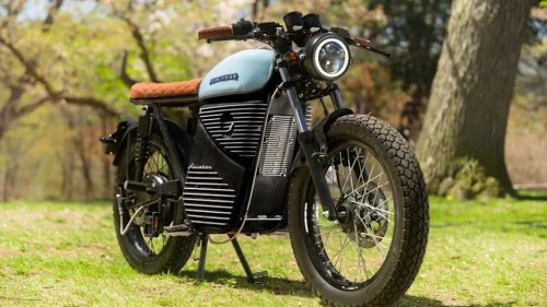 This Retro EV Two-Wheeler Is Playing Both Sides Of The Motorcycle Rulebook