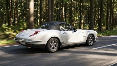 Mitsuoka's Latest Build Turns MX-5 Miata Into C1 Corvette Look-Alike