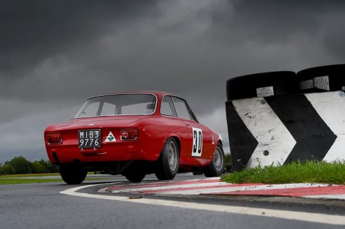 F1 champion Jochen Rindt’s Alfa Romeo GTA driven