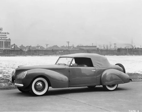This is How Lincoln Turned a Spare Tire into a Car Design Fad