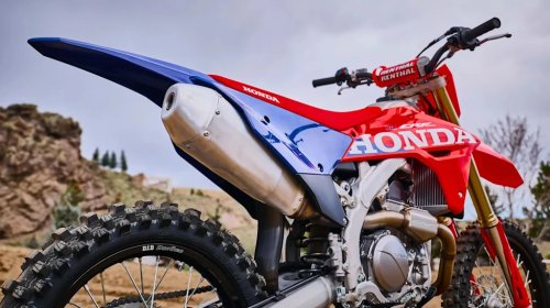 A Leading Honda Off-Road Moto Just Got Its Biggest Update in over a Decade