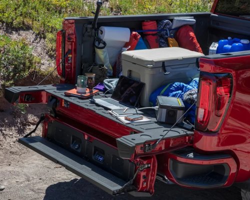 GM’s New Innovative Pitch Could Revolutionize the Way You Tailgate