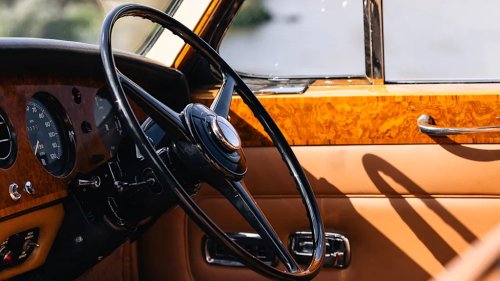 Rolls-Royce, London’s Mayor Just Turned the City’s 1973 Rolls-Royce Limousine Into an EV