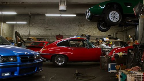 The Ordinary Auto Shop That Repairs the Most Extraordinary Cars