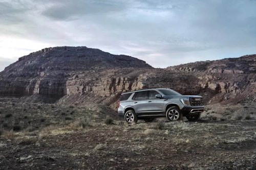 Ford, Ford Expedition, GMC, 2026 Ford Expedition Tremor vs GMC Yukon AT4 | 5 Key Differences