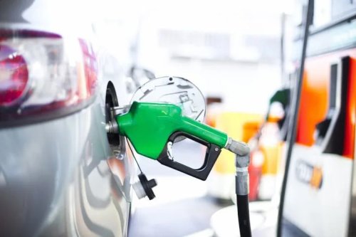 Ford, Ford Patents a Car That Kills Its Own Engine at the Pump