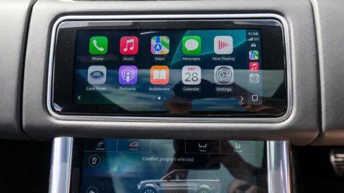 Should You Remove The Film From Your CarPlay Infotainment Screen? It Depends