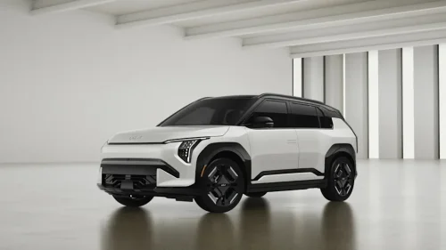 Kia EV3 edges past Chevy Equinox EV in race for cheapest 315-mile electric SUV