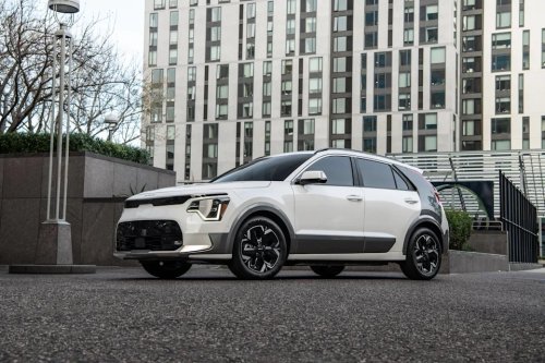5 Big EV Deals for October, Including Up to $37,500 Off