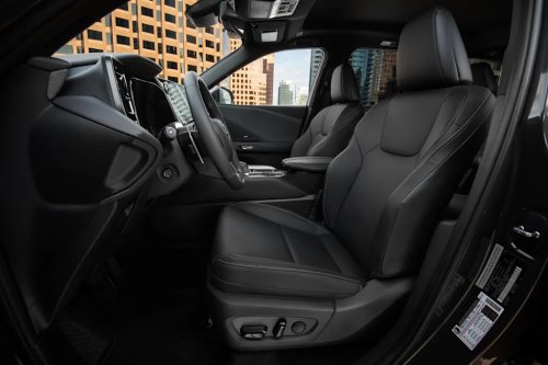 Buick, AWD, Lexus, 2026 Buick Enclave Avenir AWD vs. 2026 Lexus TX 350 Premium AWD: Quiet Luxury Showdown in the Three-Row Segment