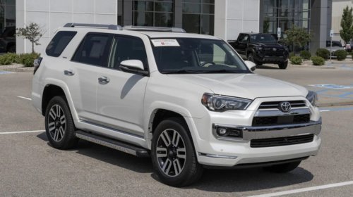 12 Cheap Cars That Are Still Reliable After Hitting 200,000 Miles
