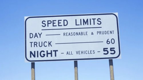 Why Do Some US Roads Have Two Different Speed Limit Signs?