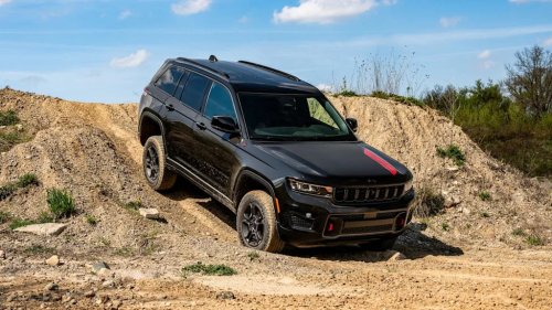 Jeep, Jeep Grand Cherokee, Eyes of the Storm: 2027 Jeep Grand Cherokee Trailhawk and Overland Get Hurricane 4 Power
