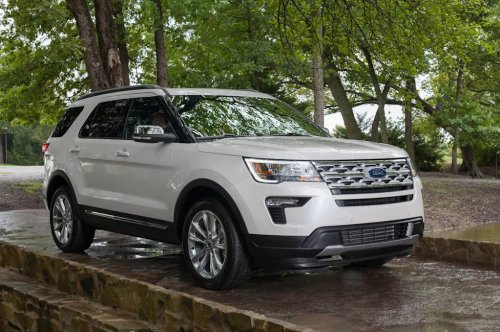 Ford Recalls Nearly 290,000 Explorers Because Roof Trim Can Fly Off