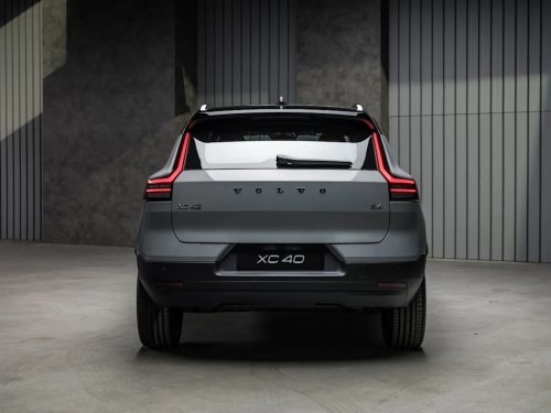 Gallery: 2028 Volvo XC40 Photos
