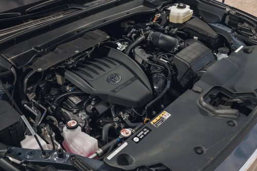 Toyota, Toyota Highlander, View Photos of the 2026 Toyota Grand Highlander Platinum Hybrid Max