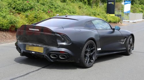 Aston Martin, 2027 Aston Martin Vanquish S Gets Way Too Many Exhaust Tips