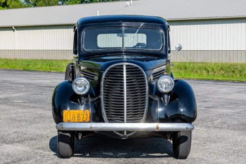 1939 Ford Pickup for Sale With 84,000 Miles Shown