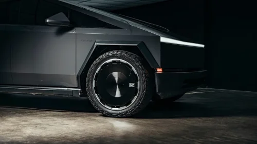 Tesla, Tesla Cybertruck 24-Inch Retro Disc Wheels Cost As Much As A Used Mustang