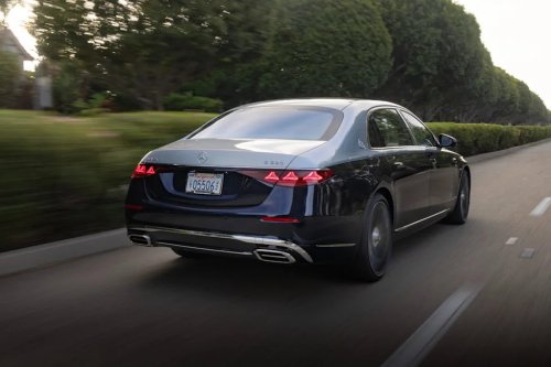 Gallery: 2027 Mercedes-Maybach S 680 Sedan Photos