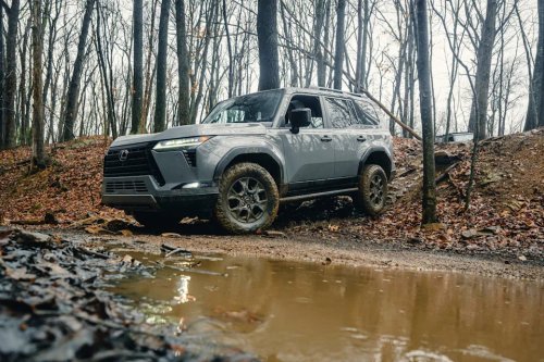 Toyota, Honda Run Away With List of Cars Most Likely to Reach 250K Miles, With 2 Notable Exceptions