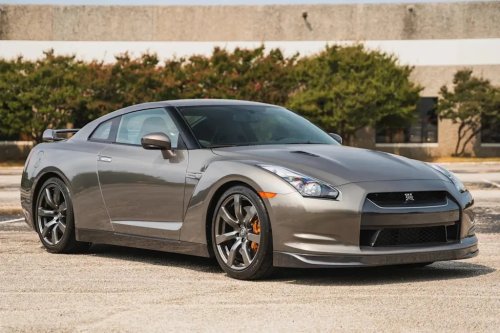 Nissan, Nissan GT-R, Nearly New: This 2k-Mile 2009 Nissan GT-R Premium Is a Time Capsule of Godzilla's Golden Age
