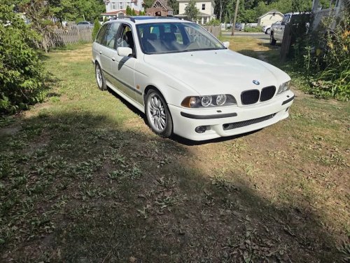 2000 BMW 528i Sport Wagon For Sale