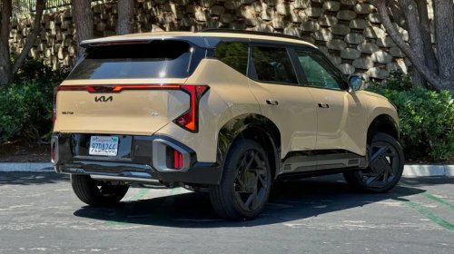 Kia's 2027 Seltos Looks And Drives Like A Mini Telluride, But There's A Tough Trim Decision