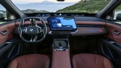 BMW Exec Says Young People Are To Blame For The Lack Of Physical Buttons In New Cars
