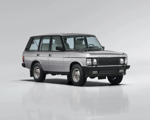 Range Rover’s Most Refined SUV Is Even Better as an Old-School 4×4