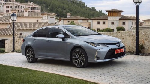 5 Used 4-Door Sedans That Are Actually A Bargain Now