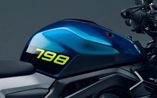 2027 Triumph Street Triple 798 Preview