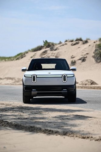 See Exterior Pics of the 2026 Rivian R2