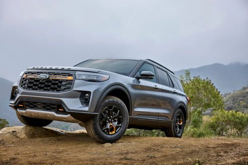 The 5 best midsize three-row SUVs, according to Edmunds