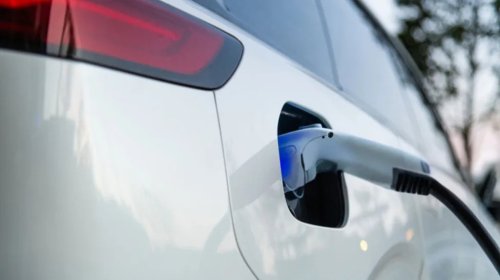 Battery, AI Might Finally Have A Real Use By Extending Your EV's Battery Life