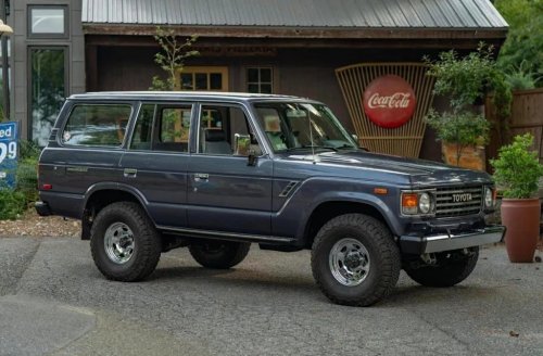 Toyota, Toyota Land Cruiser, This Lifted 1985 Toyota Land Cruiser FJ60 Is Bidding Past $10K on Cars & Bids