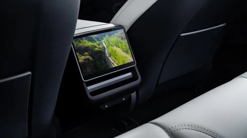 Tesla, Tesla just fixed one of my biggest problems with in-car Grok