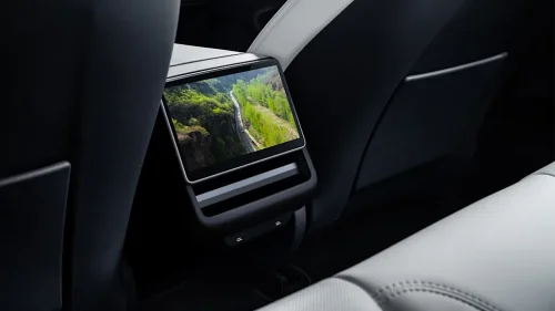 Tesla, Tesla just fixed one of my biggest problems with in-car Grok