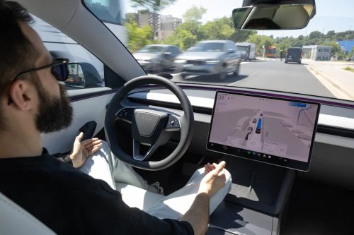 Tesla, Tesla wants to add 5,000 robotaxis to Las Vegas streets