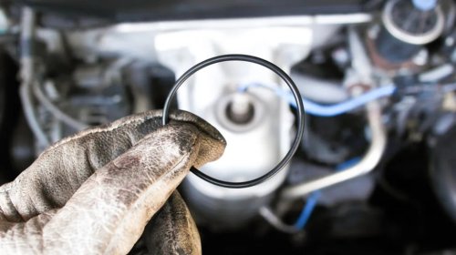 This Small Oil Change Mistake Can Cause A Catastrophic Engine Failure