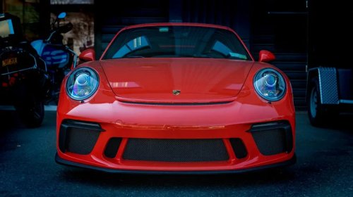 Porsche, Porsche 911, Porsche 911 GT3, Why The Porsche 911 GT3 Is Quicker On A Track Than The Lighter, Mid-Engined Cayman GT4
