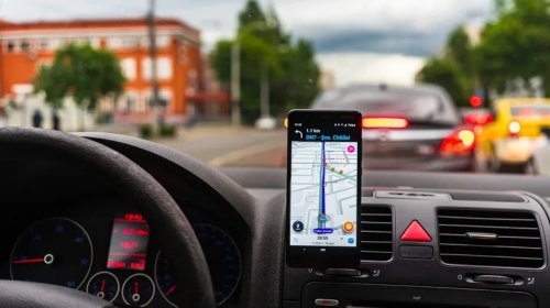 The 3 Best Waze Features For EV Owners