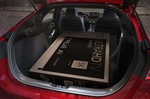 Honda Has Tempting Lease Deals for the Civic Hybrid this August