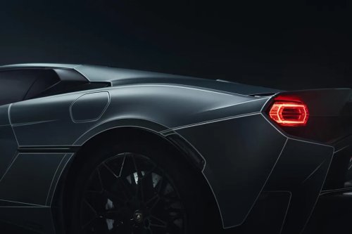 Lamborghini, SuperCar, Lamborghini’s 907-HP Baby Supercar Gets Two Exclusive New Looks