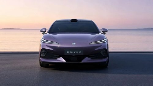 BYD, BYD Claims Its New EV Can Go 683 Miles On A Charge—And Add Hundreds More In 5 Minutes