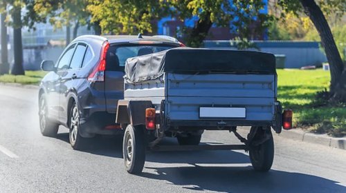 Factory Vs Aftermarket Tow Hitches: How Different Are They Really?