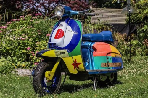 Famous Paul Weller ‘Stanley Road' Lambretta Heads to Auction