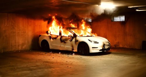 There’s Pretty Much No Good Way to Fight an Electric Vehicle Fire, New Study Finds