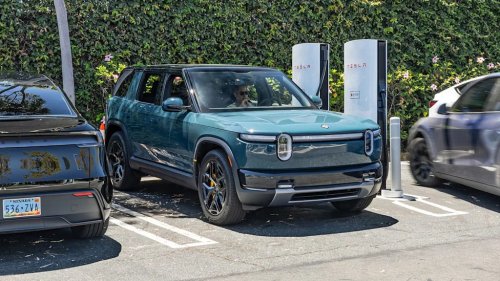 Not Even Triple-Digit Heat Could Slow Down the New Rivian R2