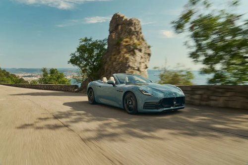 Maserati, View Exterior Photos of the 2027 Maserati GranCabrio Folgore